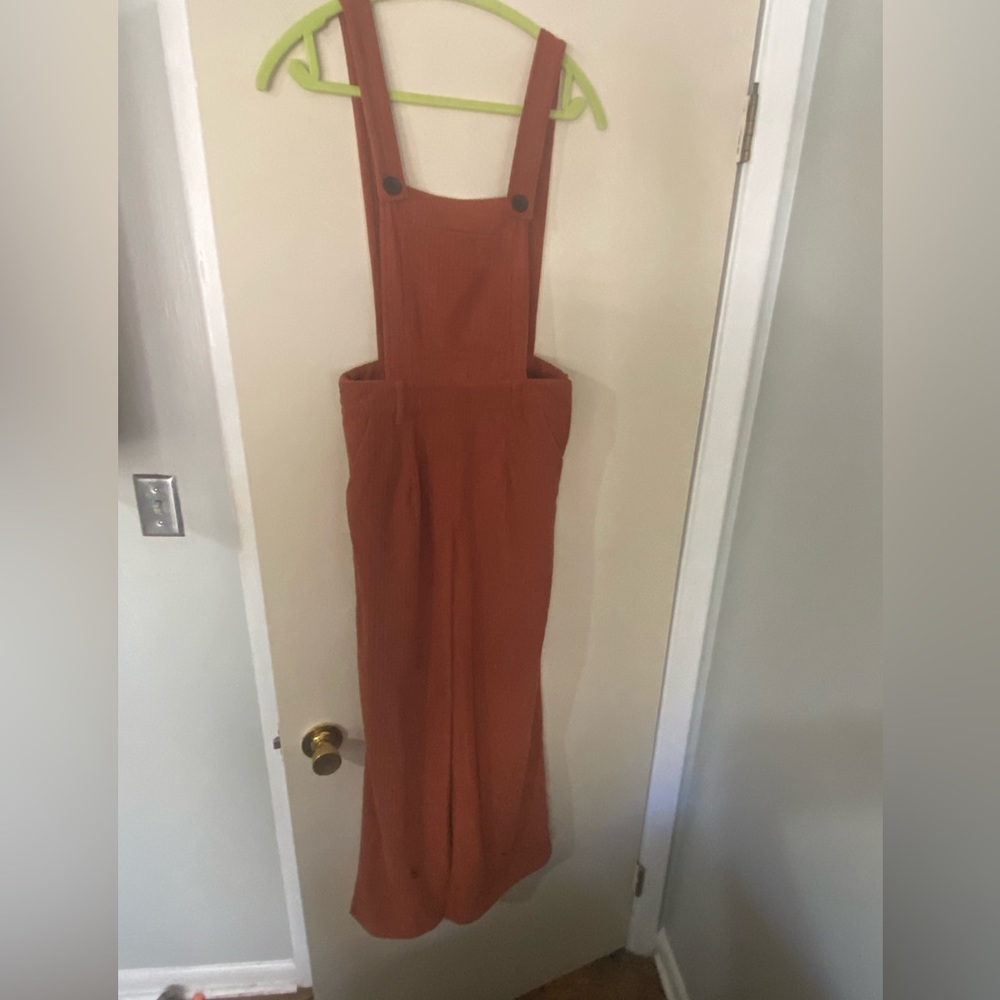 Burnt orange size extra small, brand cider jumpsuit, side zip